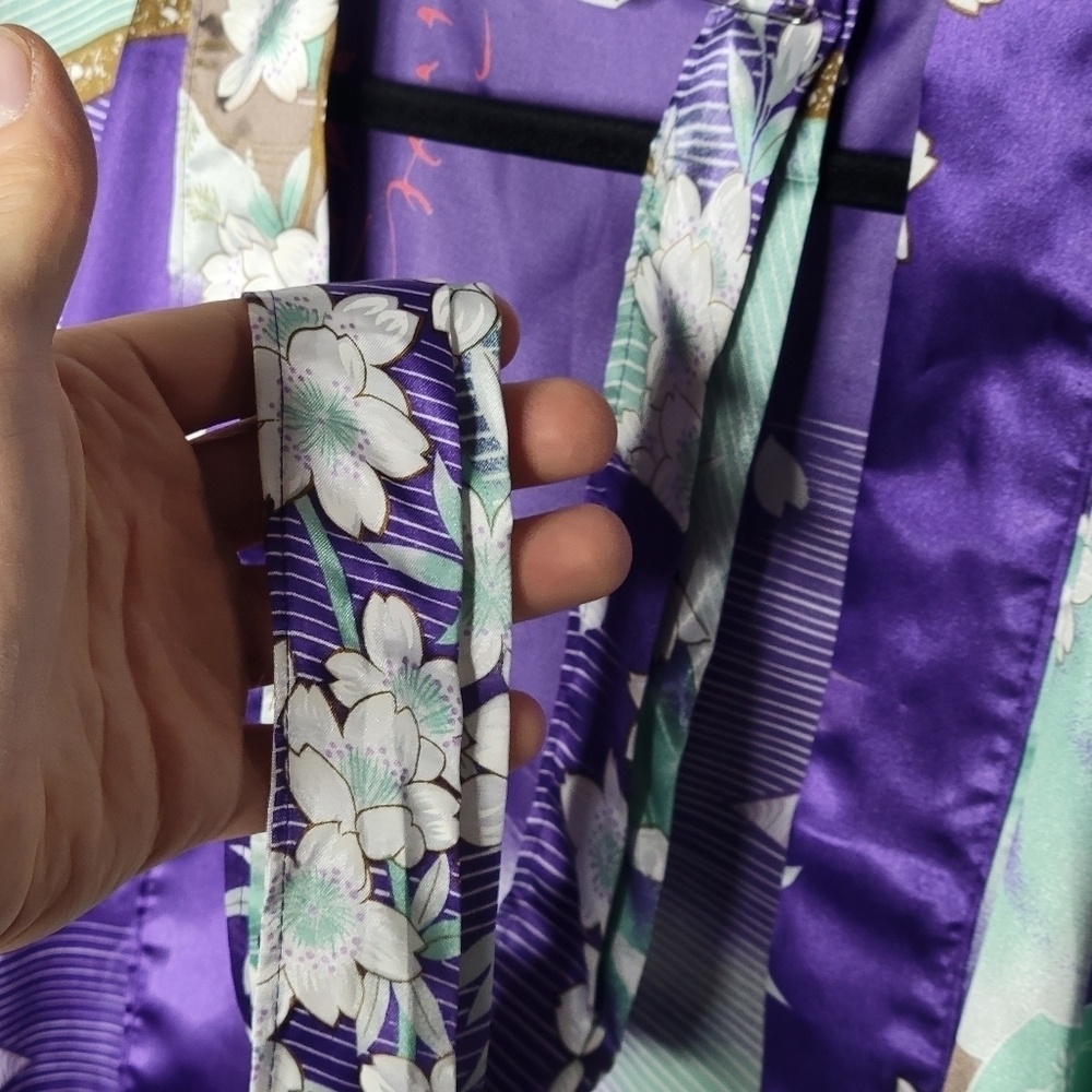 Vintage 90s Juguemm Japanese Kimono Bath Robe One Size in Purple Floral Lady - Picture 4 of 5